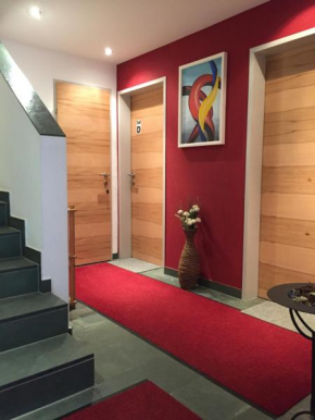 Гостиница Almandin Apartments, Ишгль